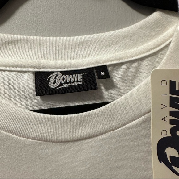 Bowie White Shirt with Red Logo - Picture 3 of 4